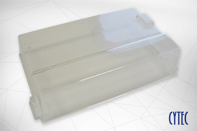 Capot thermoformé transparent en PET