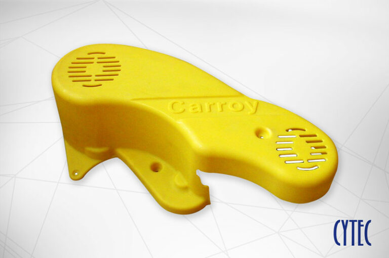 Carénage rotomoulé pour machine agricole